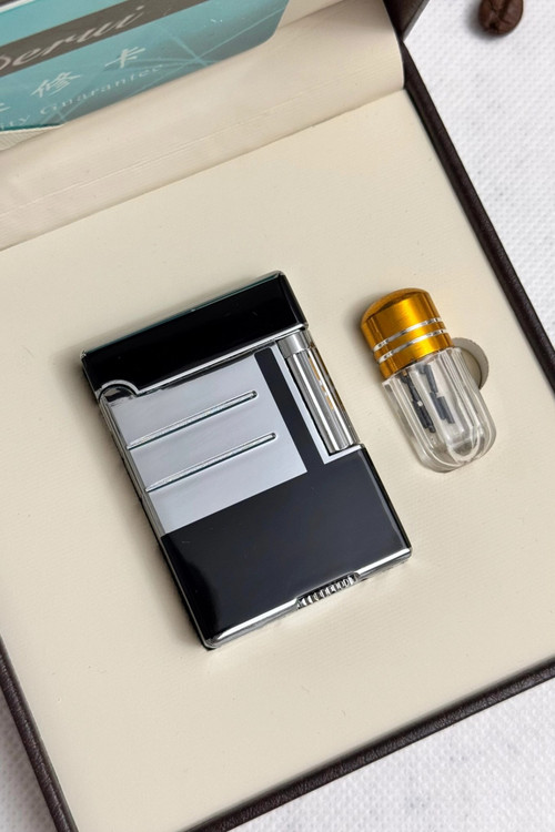 فندک گازی دروی (Derui) بغلزن Line 1 با جعبه چرمی اورجینال