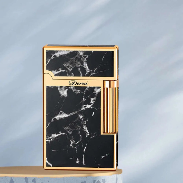فندک گازی دروی (Derui) مشکی طلایی بغلزن Line 1 با جعبه چرمی اورجینال