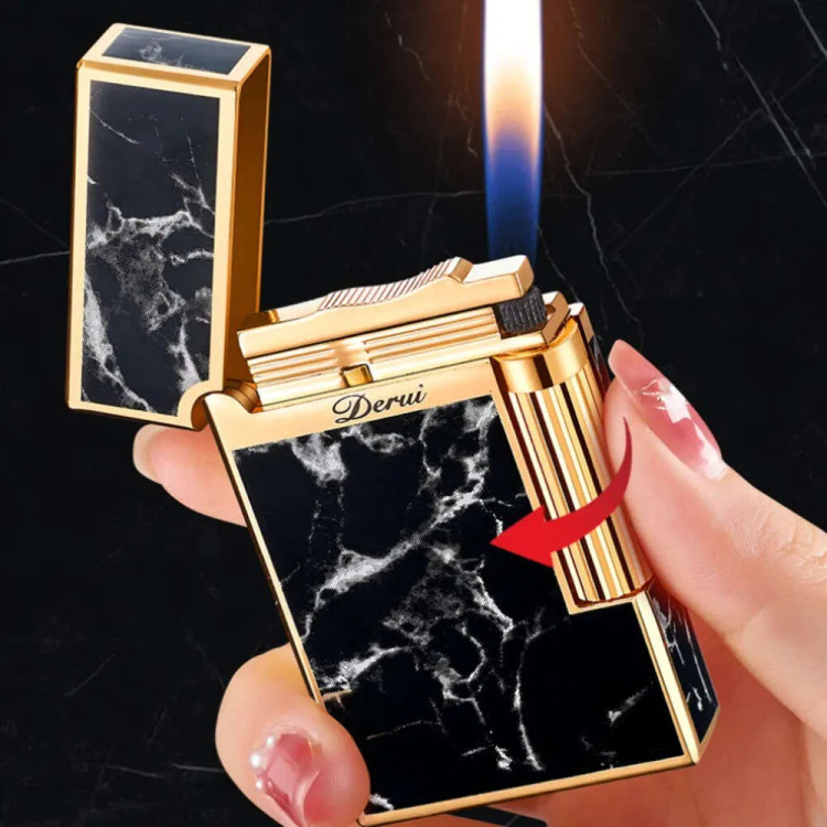 فندک گازی دروی (Derui) مشکی طلایی بغلزن Line 1 با جعبه چرمی اورجینال