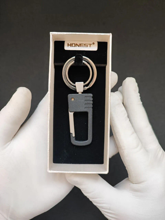 جا کلیدی هانست (honest) قلاب فلزی مشکی