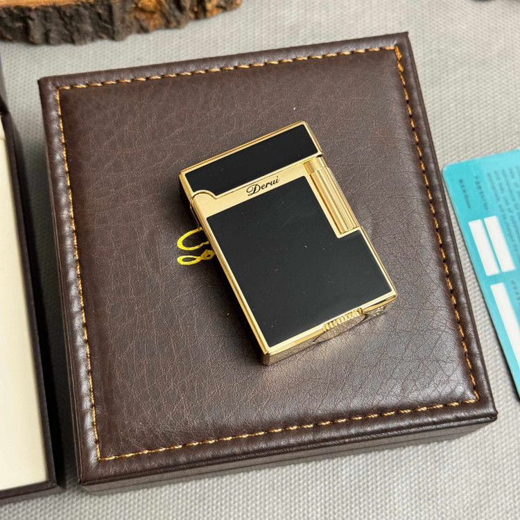 فندک دروی(derui)لاین1بدنه لاکی مشکی طلایی