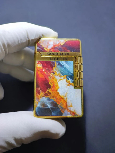 فندک گازی بغلزن لایتر(lighter) طرح آبرنگی کد 02