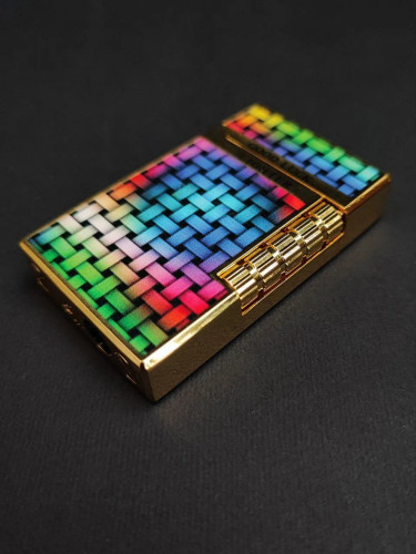 فندک گازی بغل زن لایتر (lighter) چهار خانه چند رنگ کد02