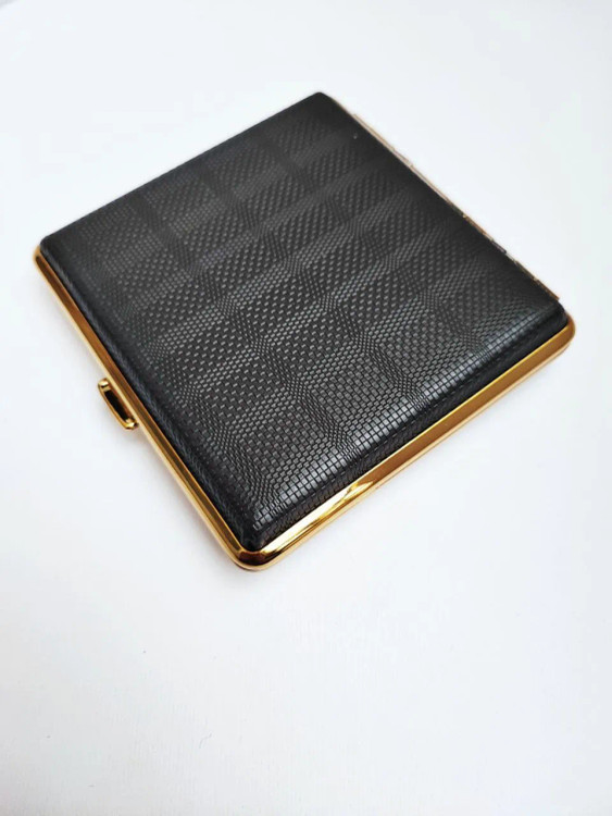 جای سیگار چرمی برند گوپای (Guipai) طرح چهار خانه