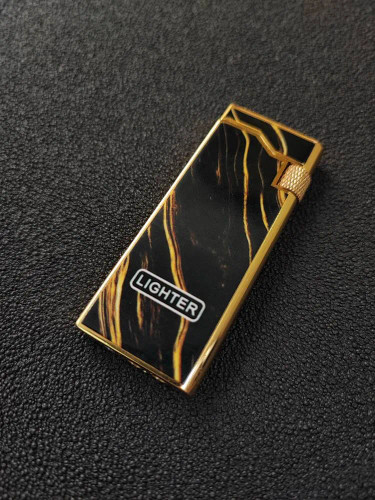 فندک گازی اسلیم لایتر (lighter) چرخ بغل کد06