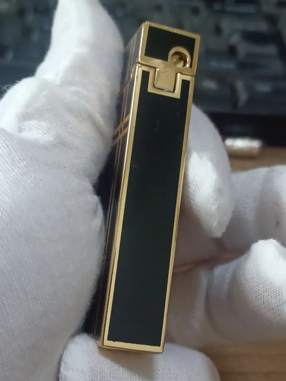 فندک گازی دروی (derui) بغل زن مشکی طلایی