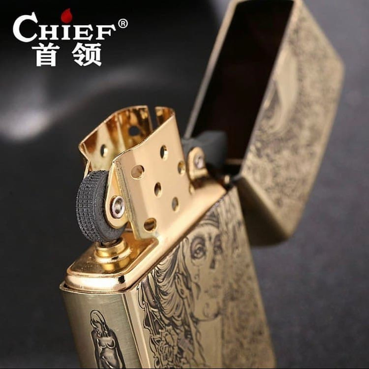 فندک بنزینی برند Chief طرح الهه یونان اورجینال