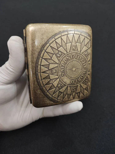 جای سیگار برند گوپای (Guipai) بدنه برنج طرح قطب نما