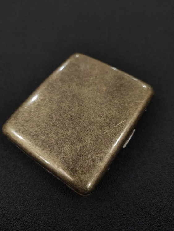 جای سیگار برند روپای بدنه برنجی طرح گاو وحشی کد Bulls Make Money