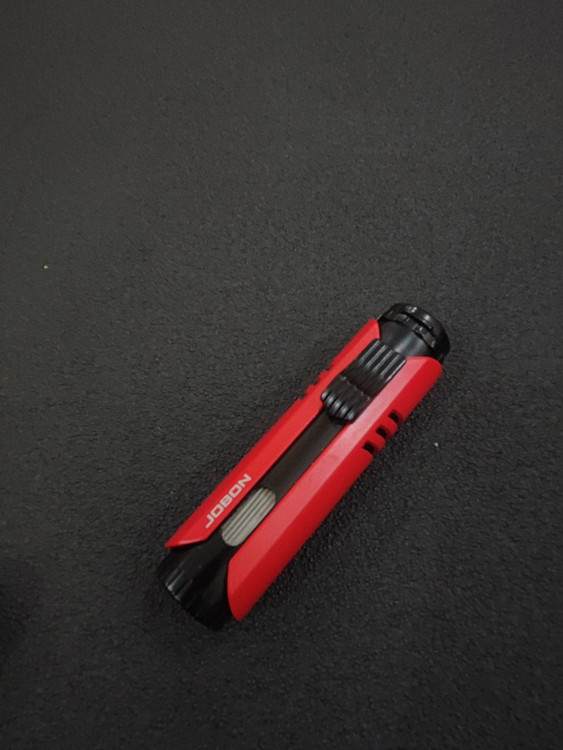 فندک اتمی جوبن تک شعله بدنه فلزی