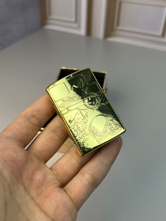 فندک بنزینی برند chief طرح world of war بدنه برنجی های پولیش