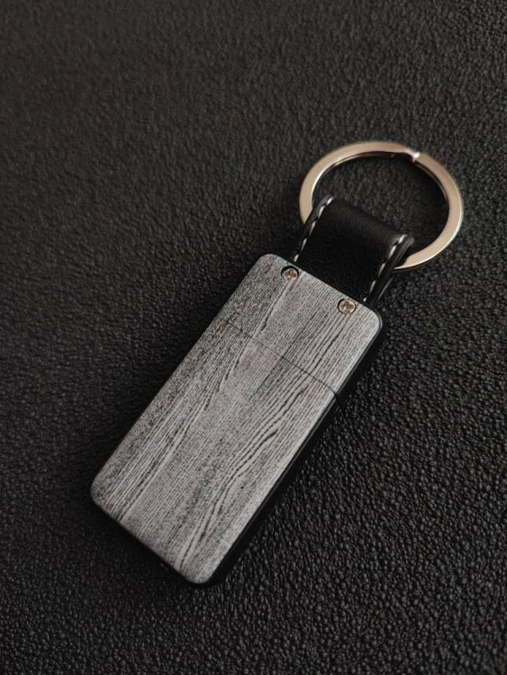 فندک گازی جاکلیدی برند لاتر طرح چوب با بند چرمی