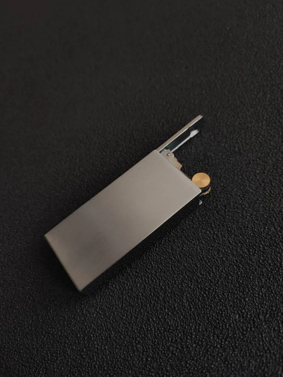 فندک گازی پیپ برند لایتر شعله کج بدنه فلزی