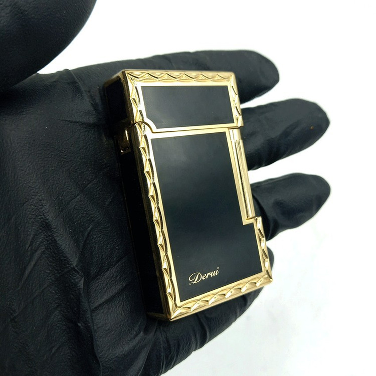 فندک گازی دروی (derui) بغل زن لاین1 مشکی با حاشیه طلایی