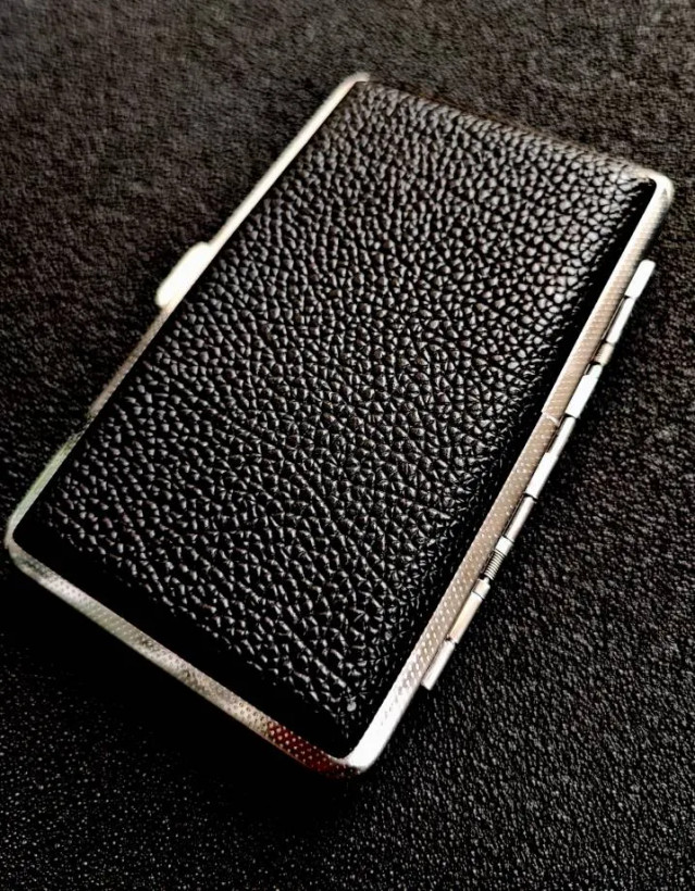 جاسیگاری برند ophone بدنه فلزی مخصوص سیگار های باریک کوتاه و بلند کد 001