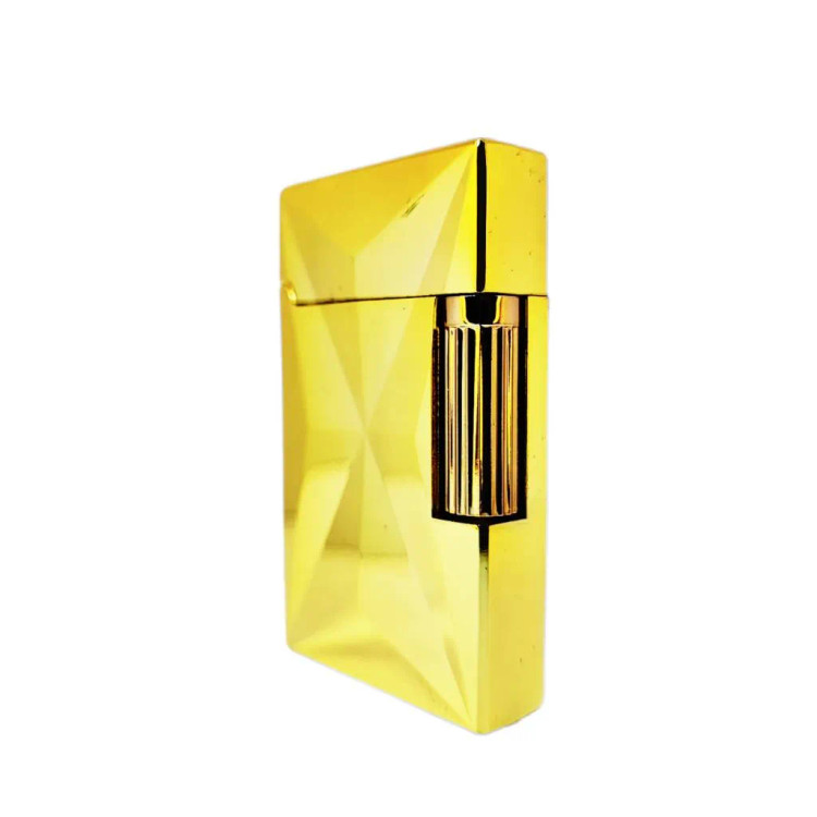 فندک گازی بغل زن برند lighter بدنه فلزی طرح کریستال