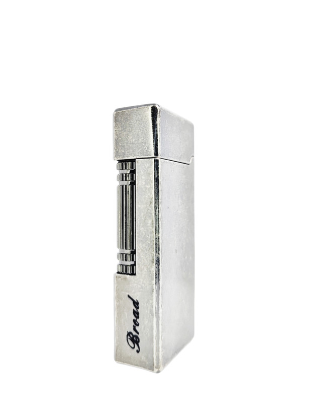 فندک گازی بغل زن برند lighter طرح چهار برگ