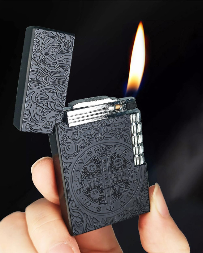 فندک بغل زن گازی برند lighter طرح کنستانتین کد 20232