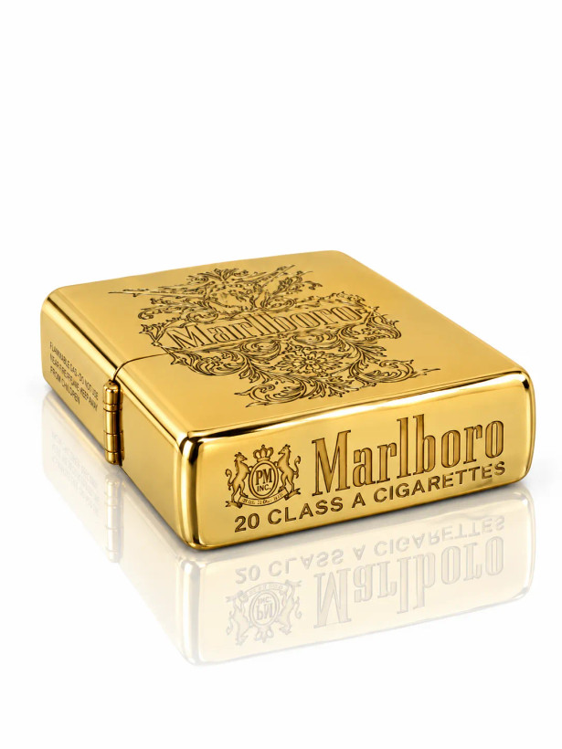 فندک بنزینی برند chief بدنه برنجی طرح Marlboro